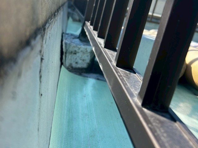 バルコニー　絶縁シート